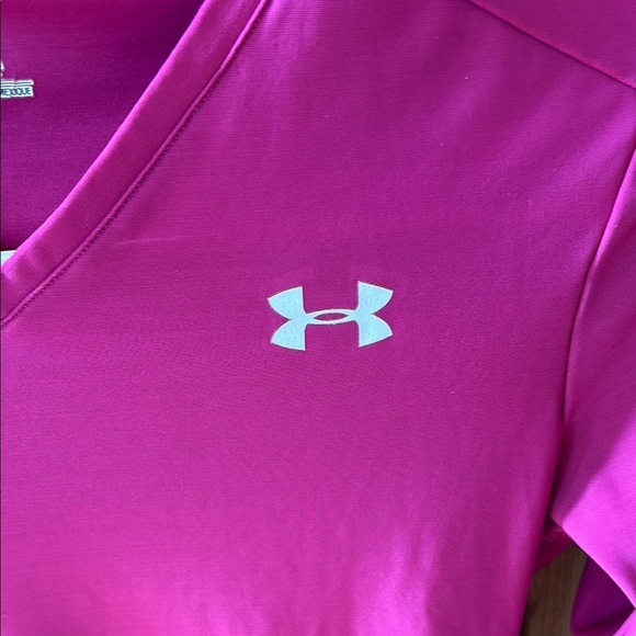 Under Armour Pink Fitted Long Sleeve Tee | Women’s Size Medium - Picture 4 of 6